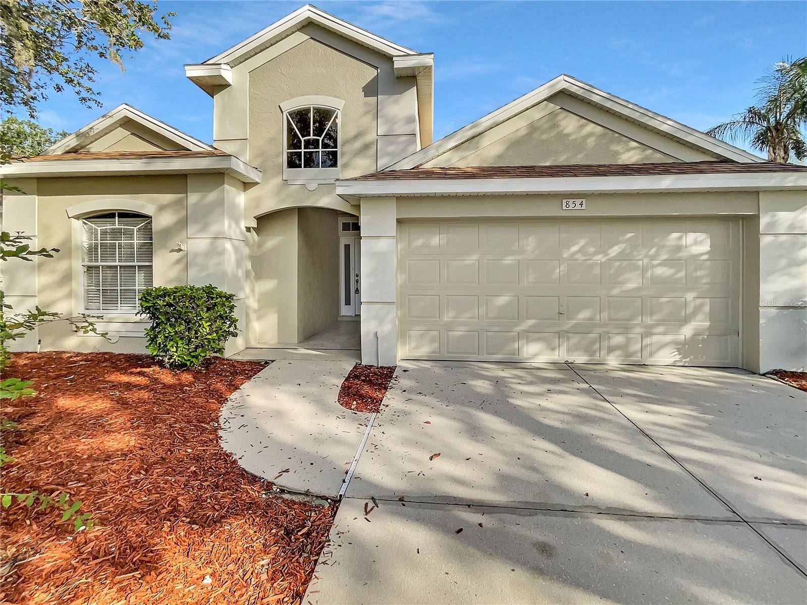 Bradenton, FL 34212,854 SPRINGWOOD CIR