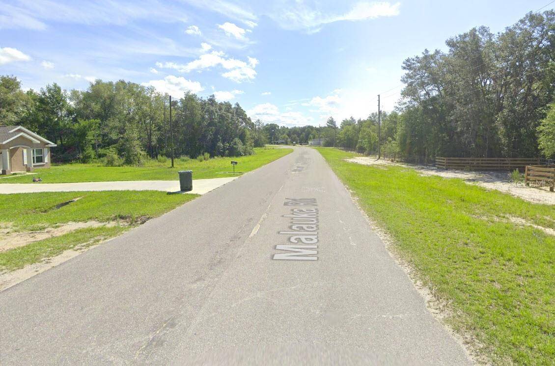 Ocklawaha, FL 32179,257 MALAUKA RD