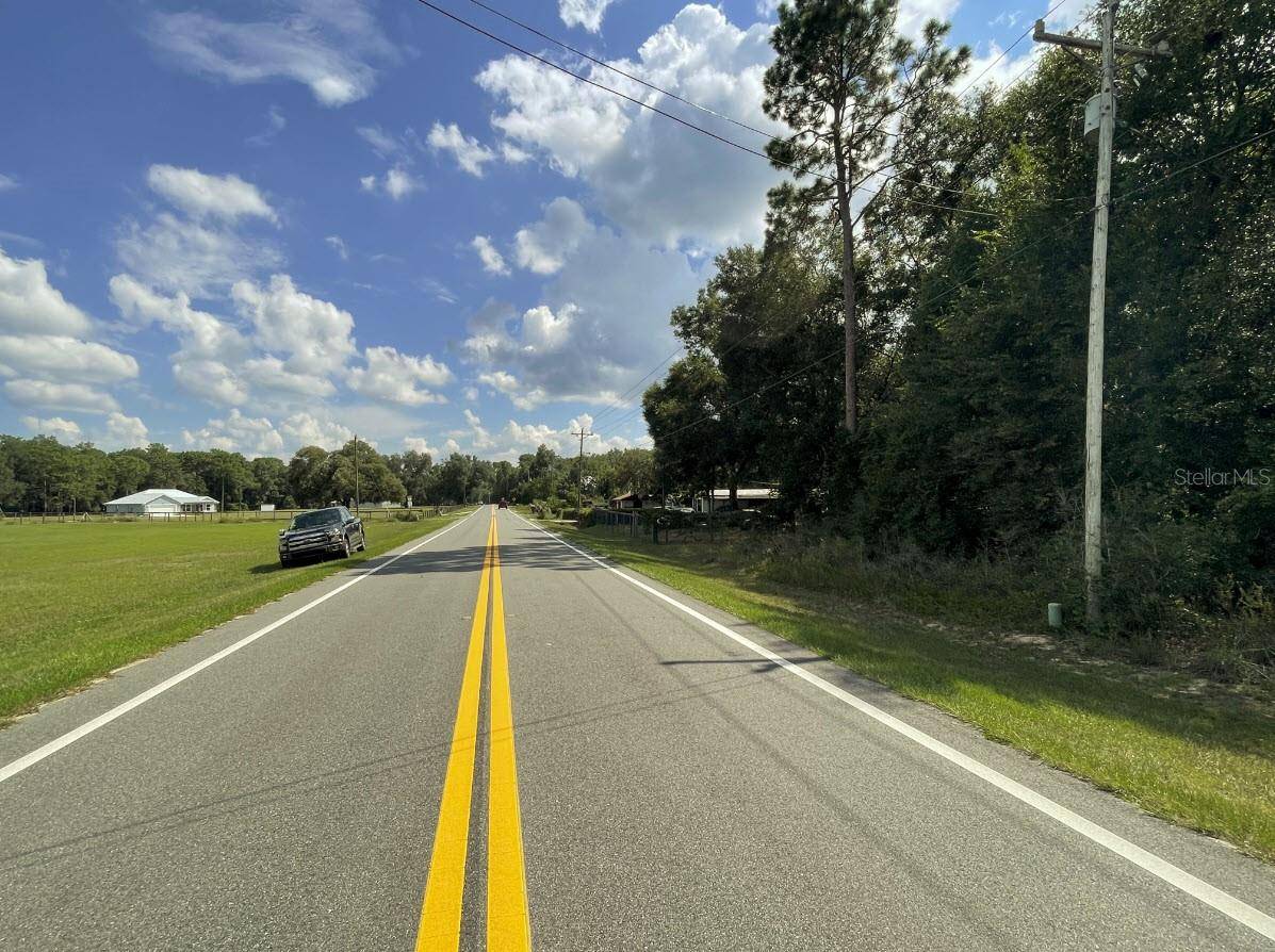 Ocklawaha, FL 32179,5886 SE 180 AVE