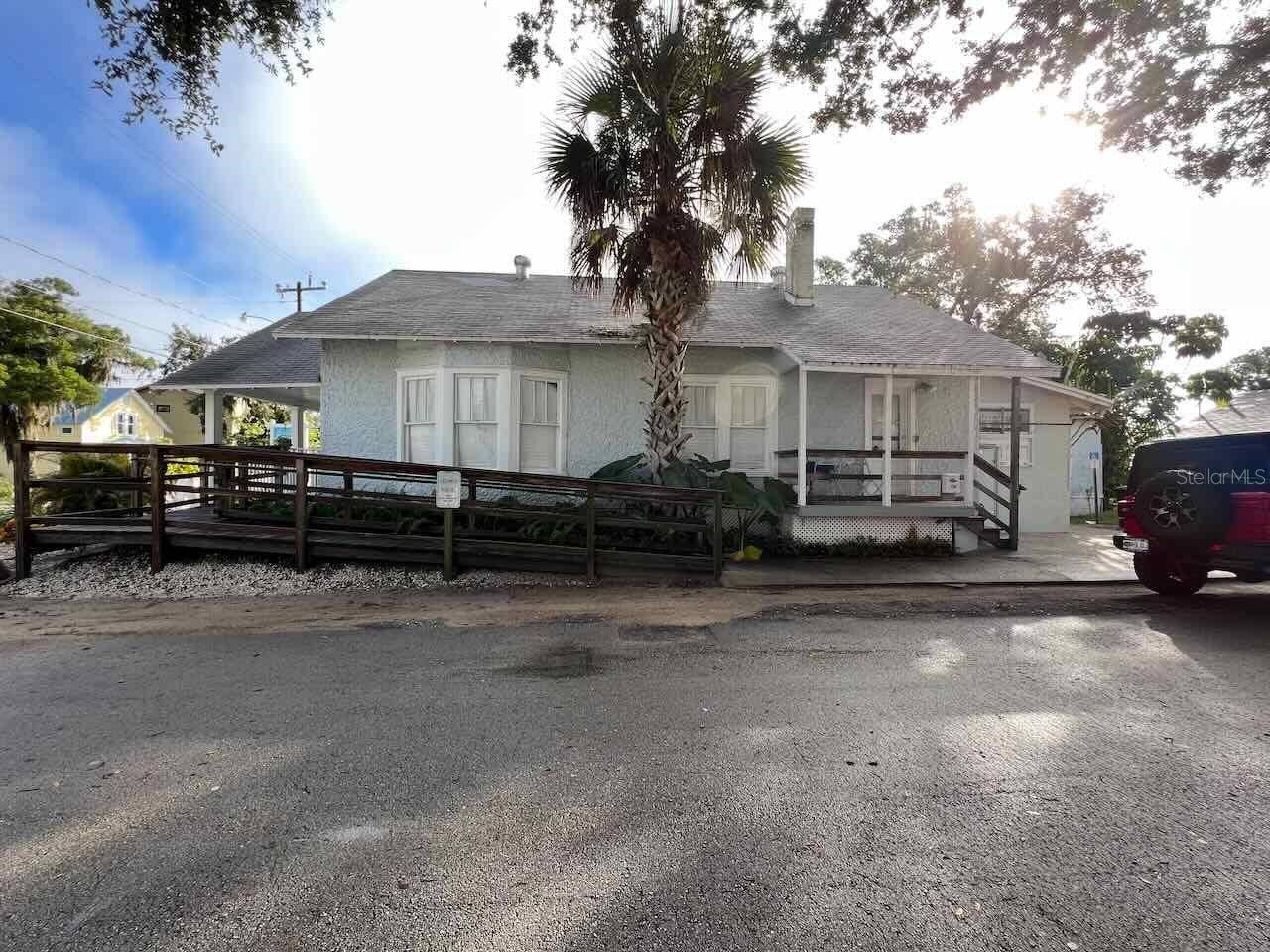 New Smyrna Beach, FL 32168,306 WASHINGTON ST