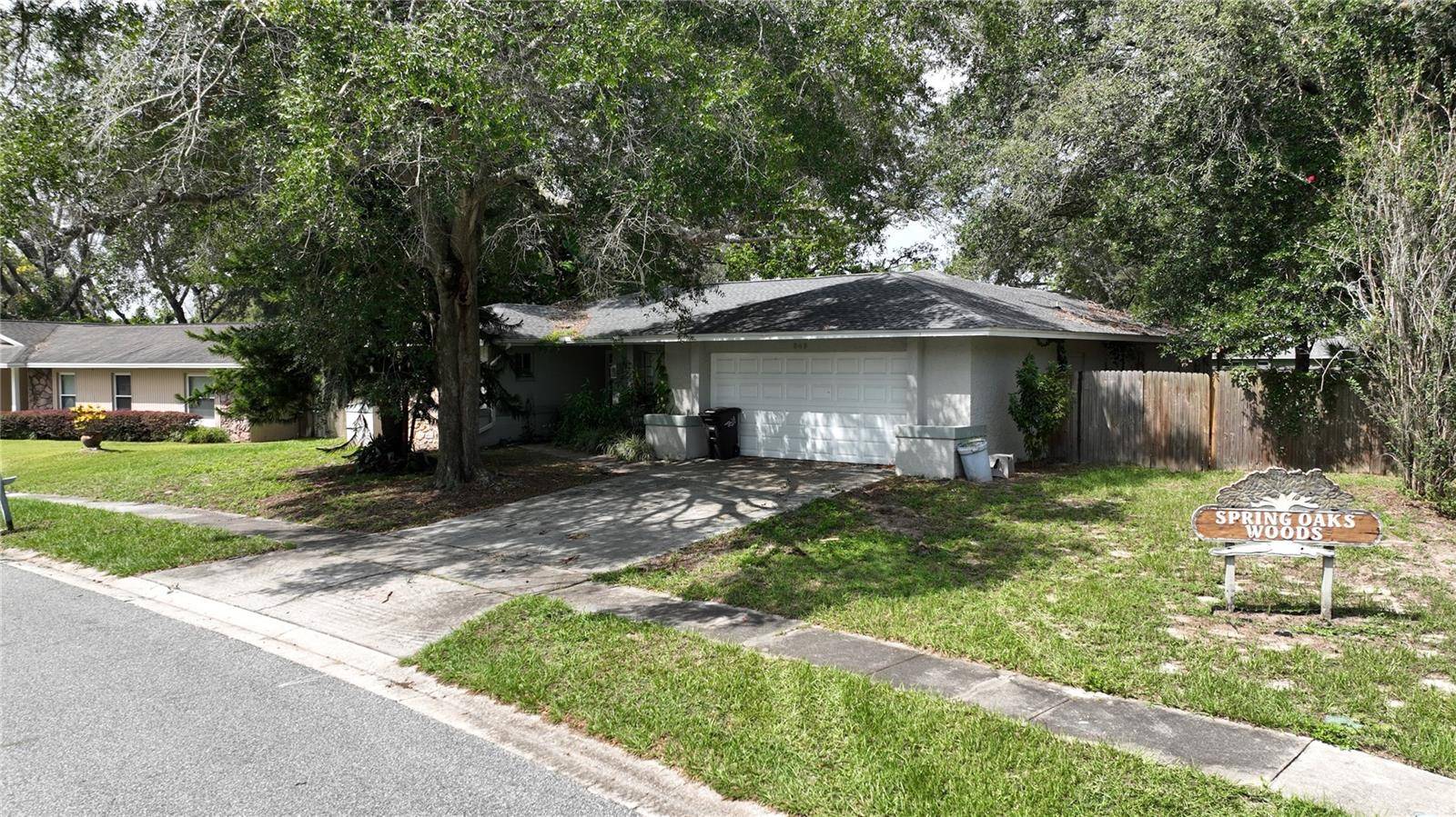 Altamonte Springs, FL 32714,549 IRIS ST