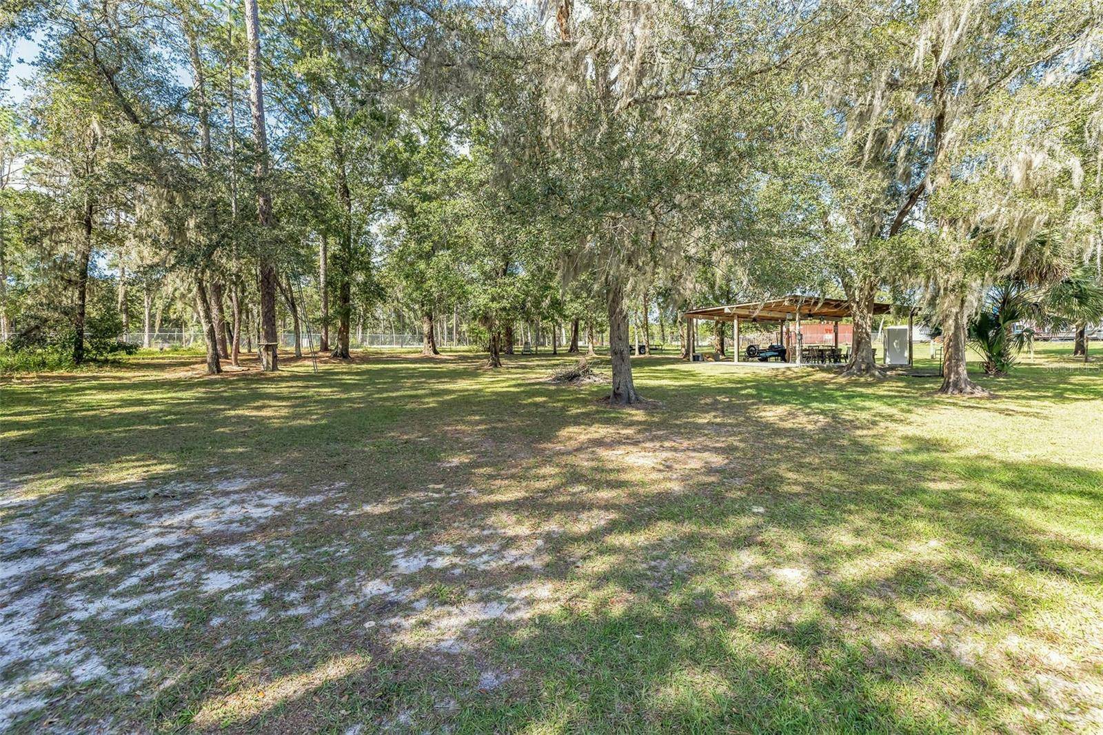 Paisley, FL 32767,24911 COUNTY ROAD 42