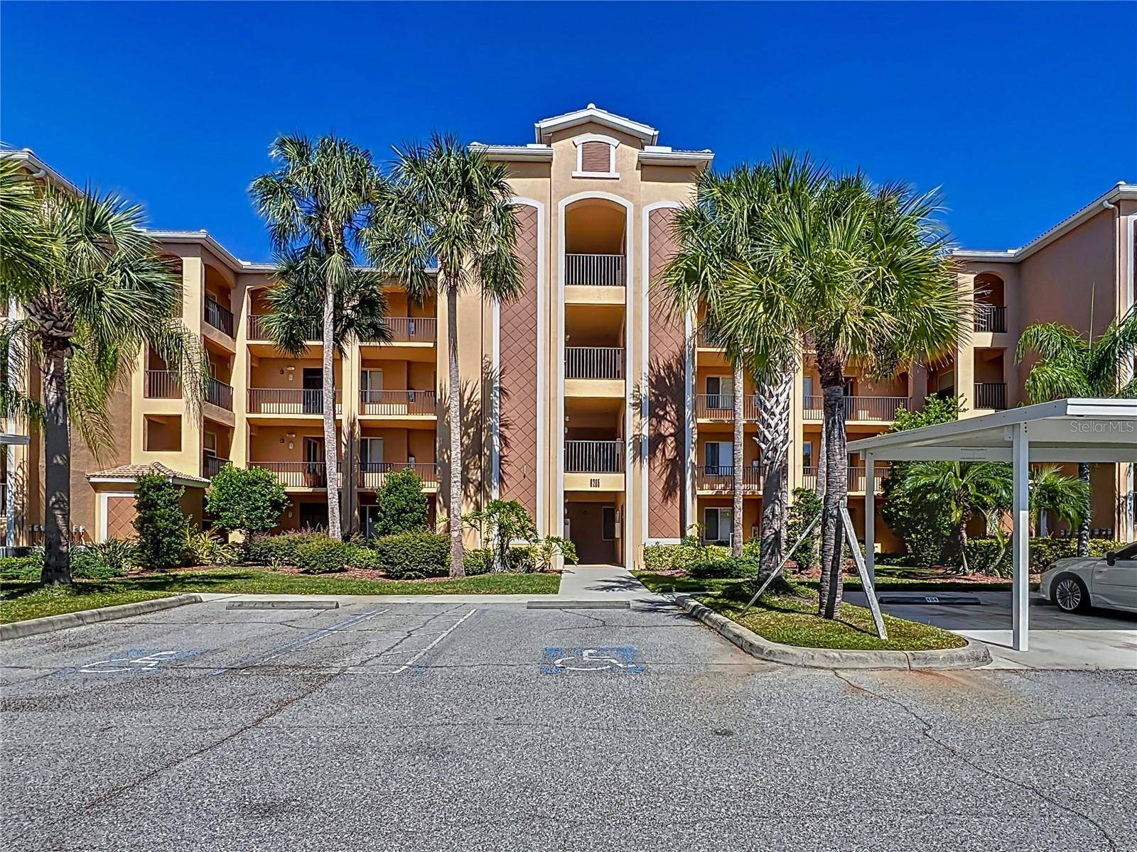 Bradenton, FL 34212,8205 GRAND ESTUARY TRL #403