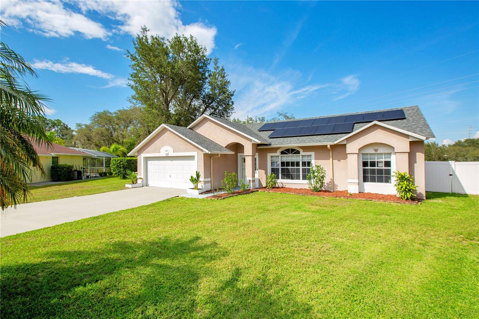 Davenport, FL 33837,604 OAKPARK LOOP