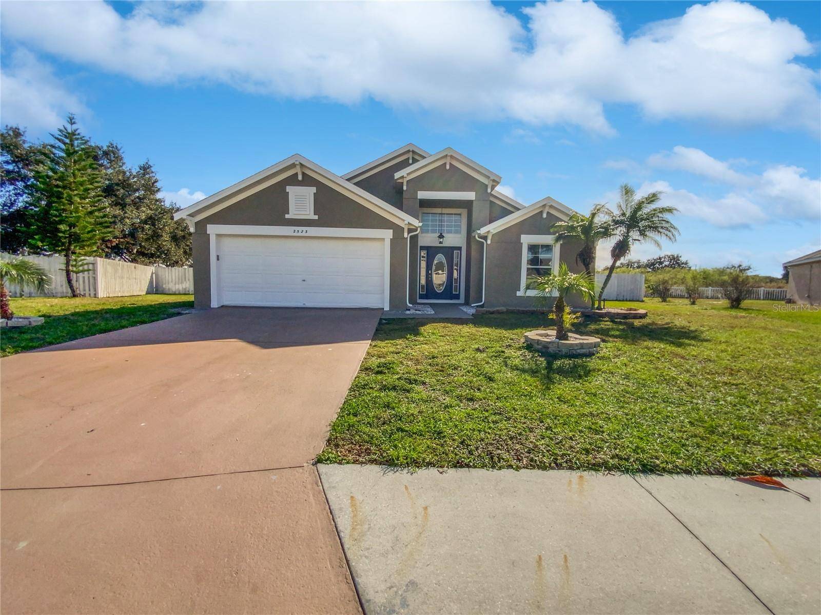 Lakeland, FL 33810,2523 BOOTS RD