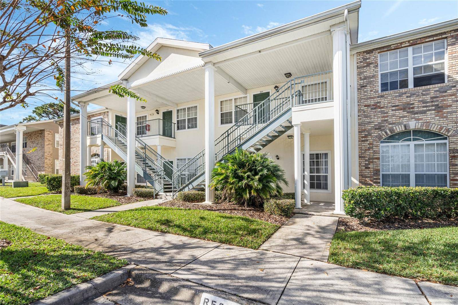 Oviedo, FL 32765,145 RESERVE CIR #105