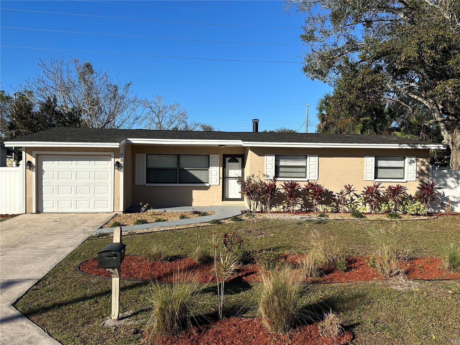 Rockledge, FL 32955,980 BOUGAINVILLEA DR