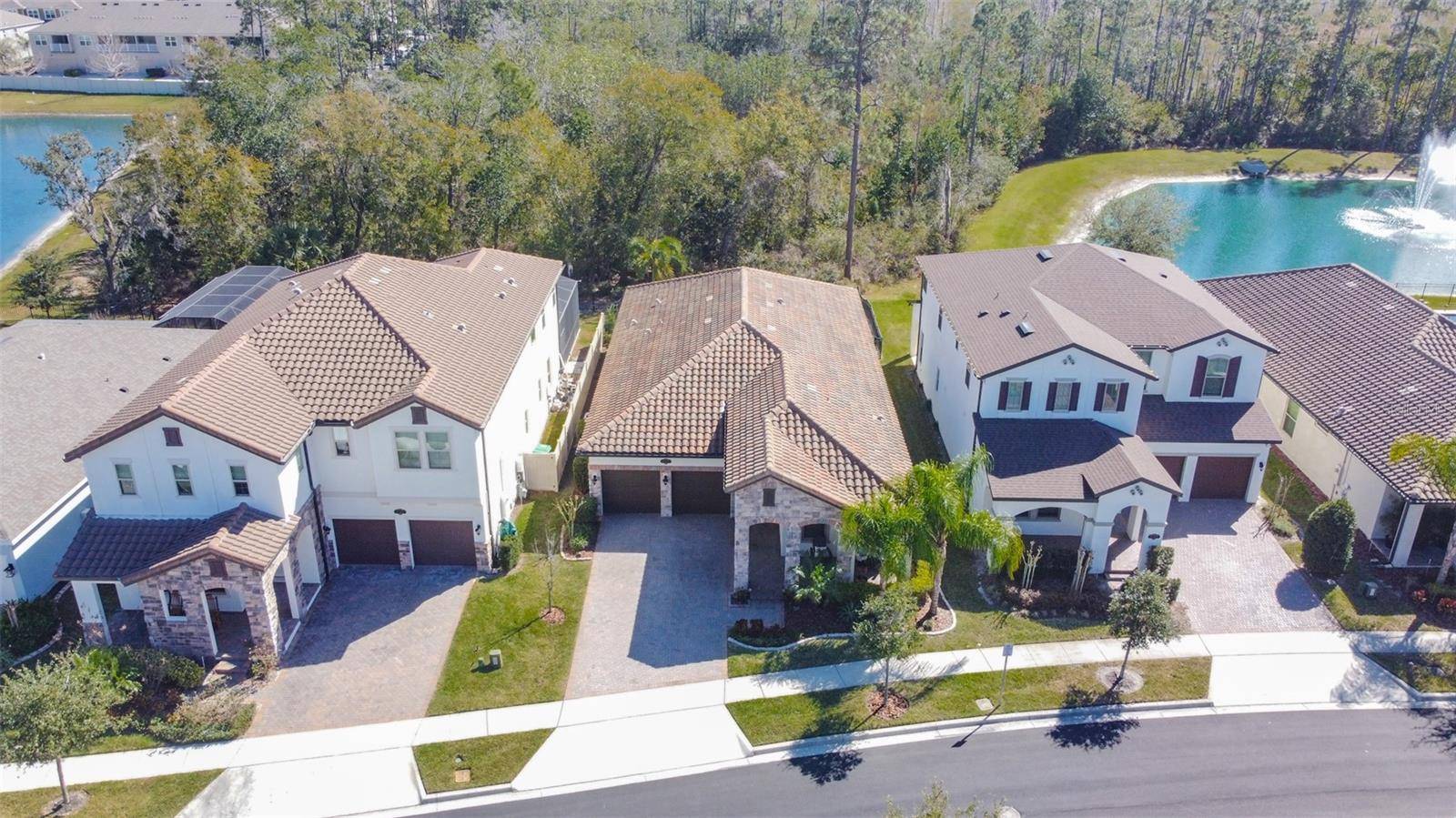 Windermere, FL 34786,8355 VIVARO ISLE WAY