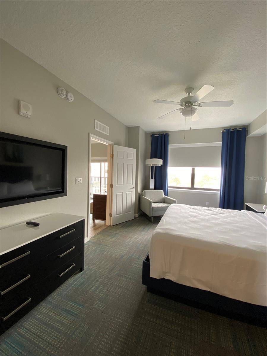 Winter Garden, FL 34787,14501 GROVE RESORT AVENUE #1425