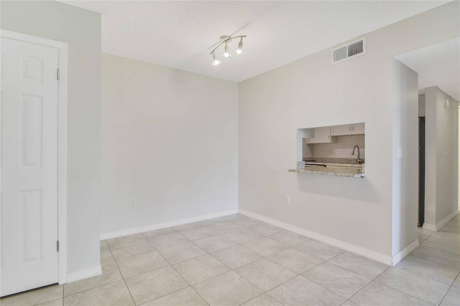 Orlando, FL 32822,3244 S SEMORAN BLVD S #24