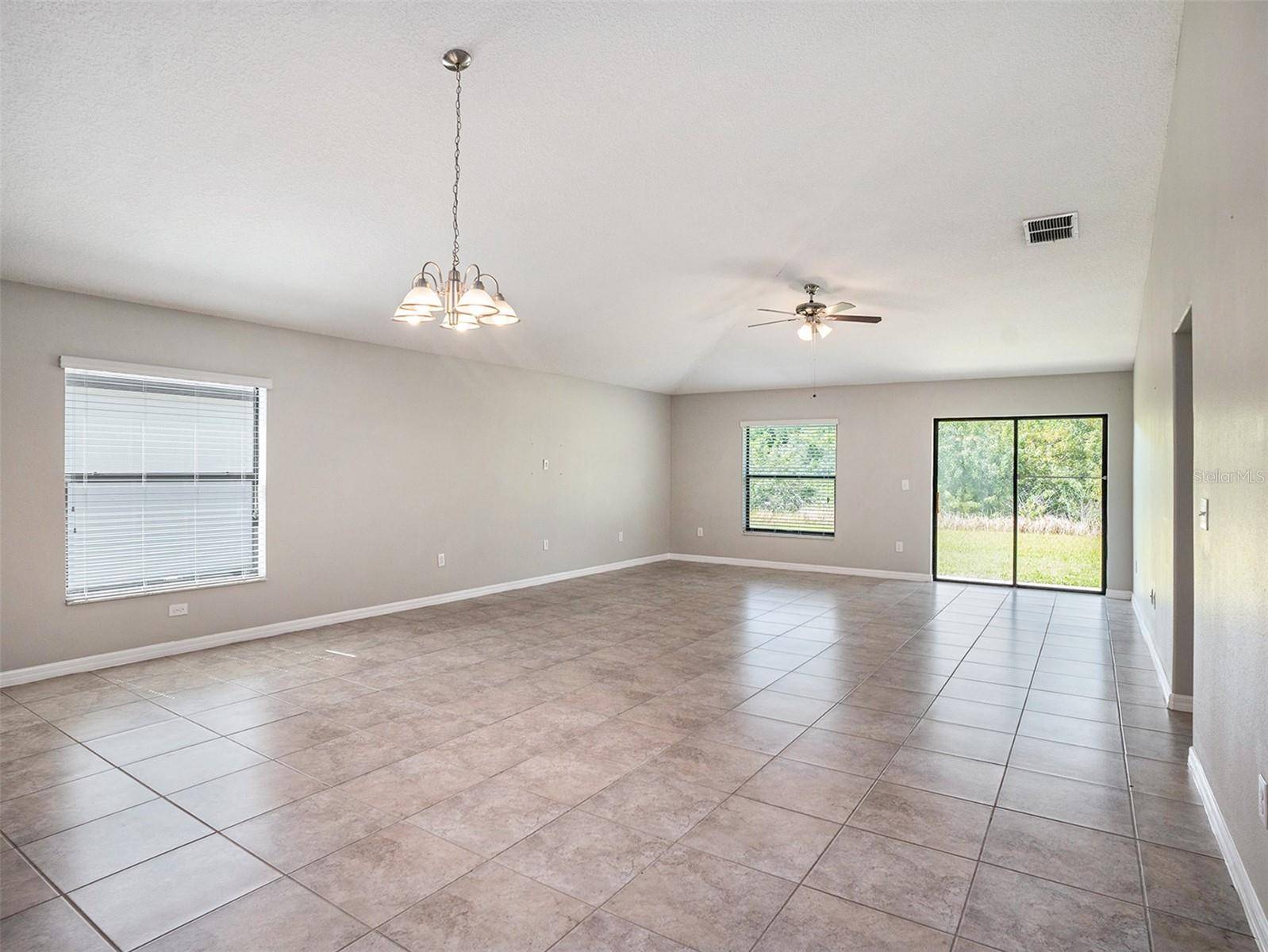 Ruskin, FL 33573,9731 SAGE CREEK DR