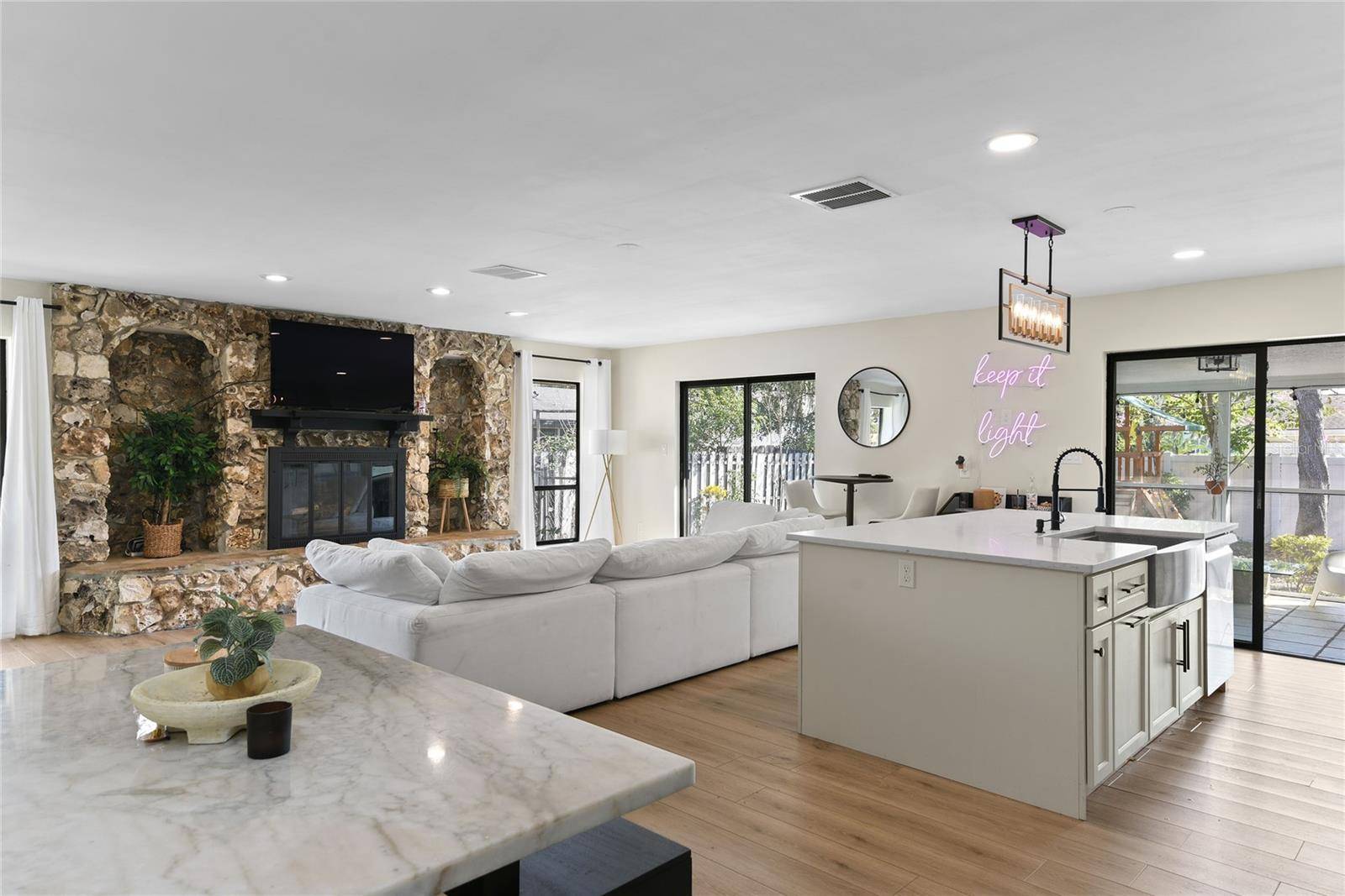 Winter Park, FL 32792,4041 YACHT CT