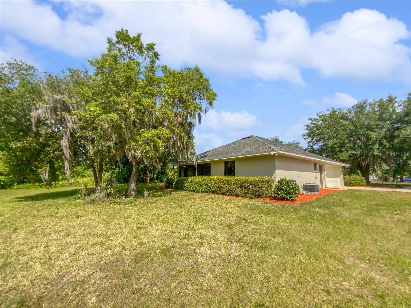 Lake Wales, FL 33898,9500 OAKWOOD DR