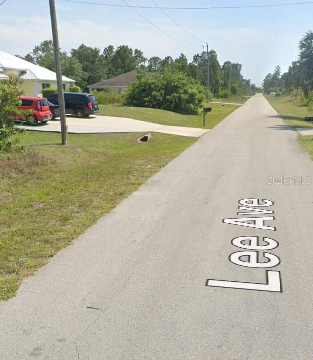 Lehigh Acres, FL 33972,914 LEE AVE