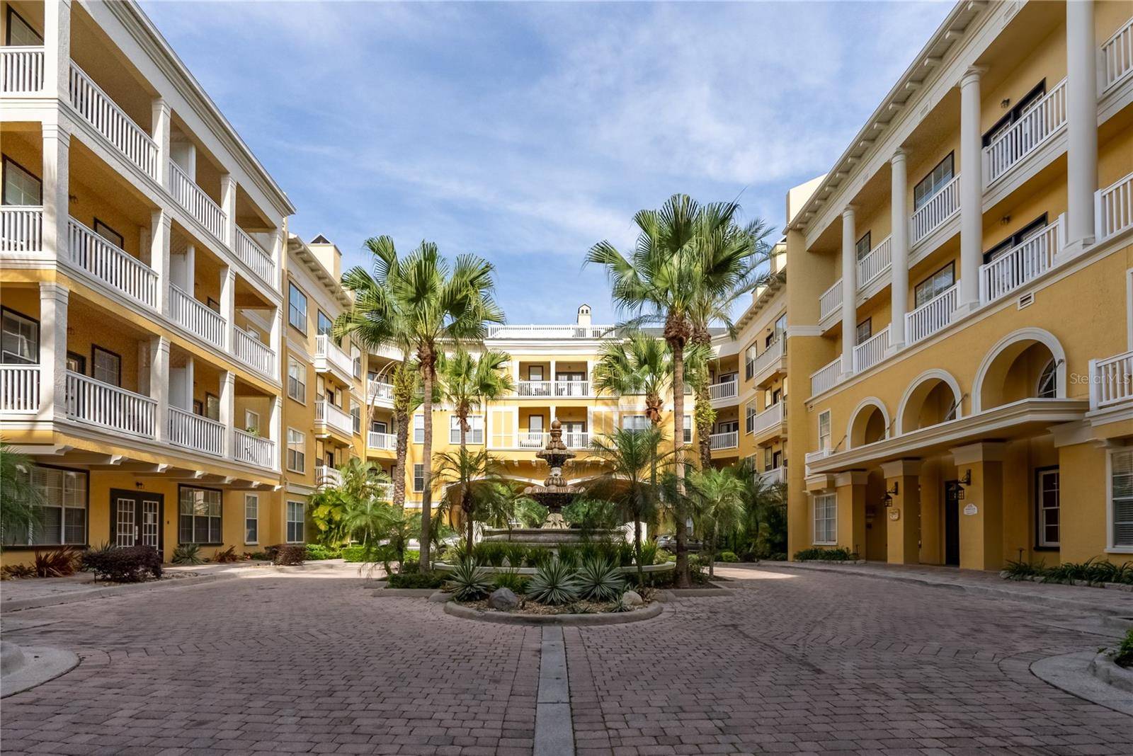 Orlando, FL 32801,860 N ORANGE AVE #418
