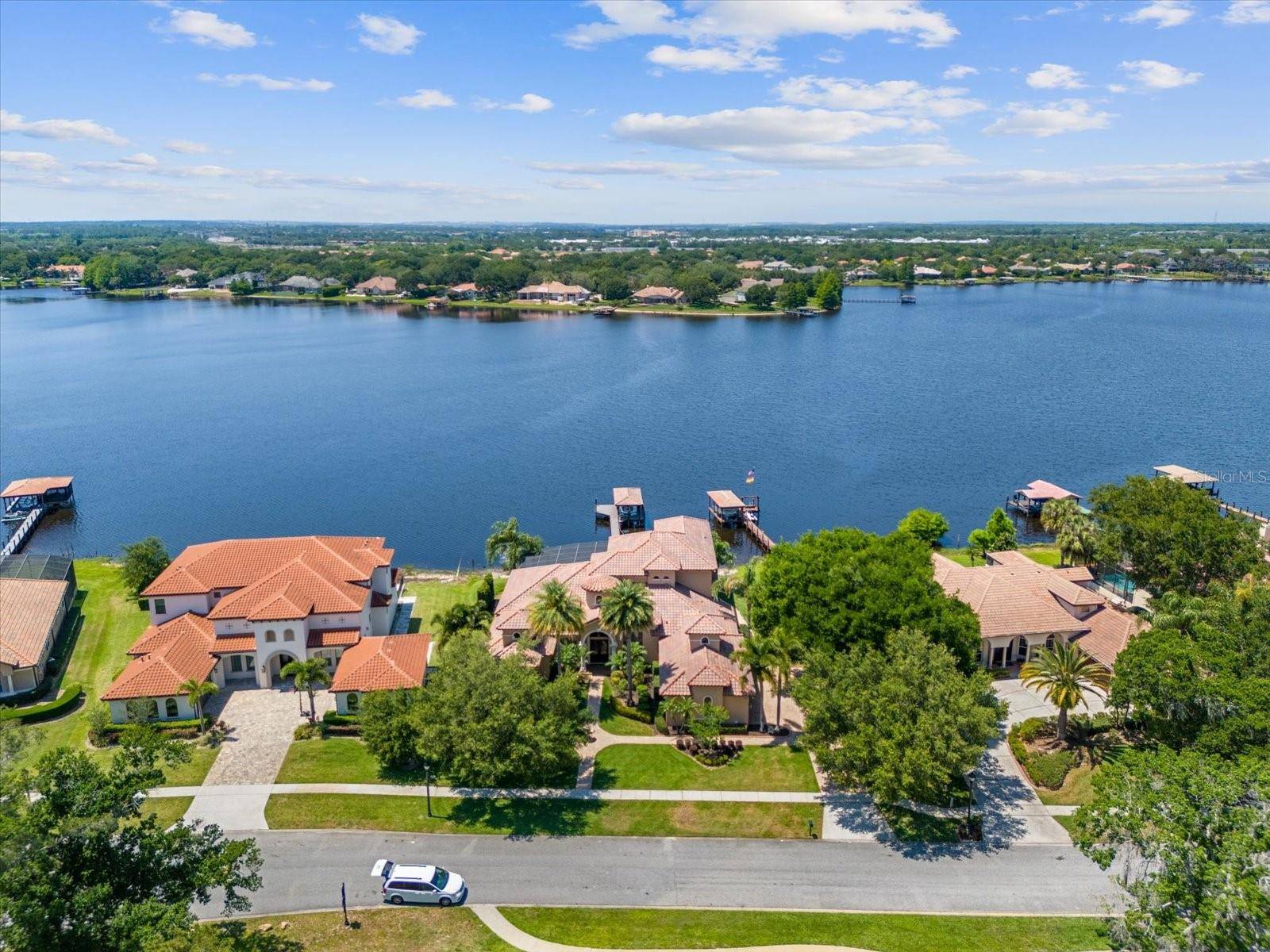 Windermere, FL 34786,1916 LAKE ROBERTS CT