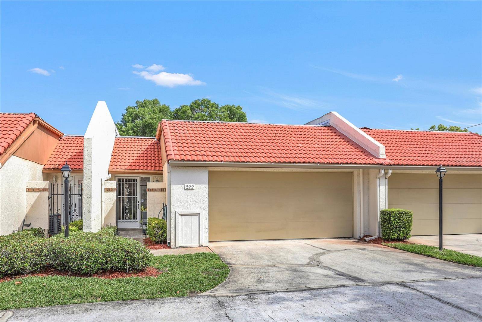 Winter Park, FL 32792,222 BALFOUR DR #14