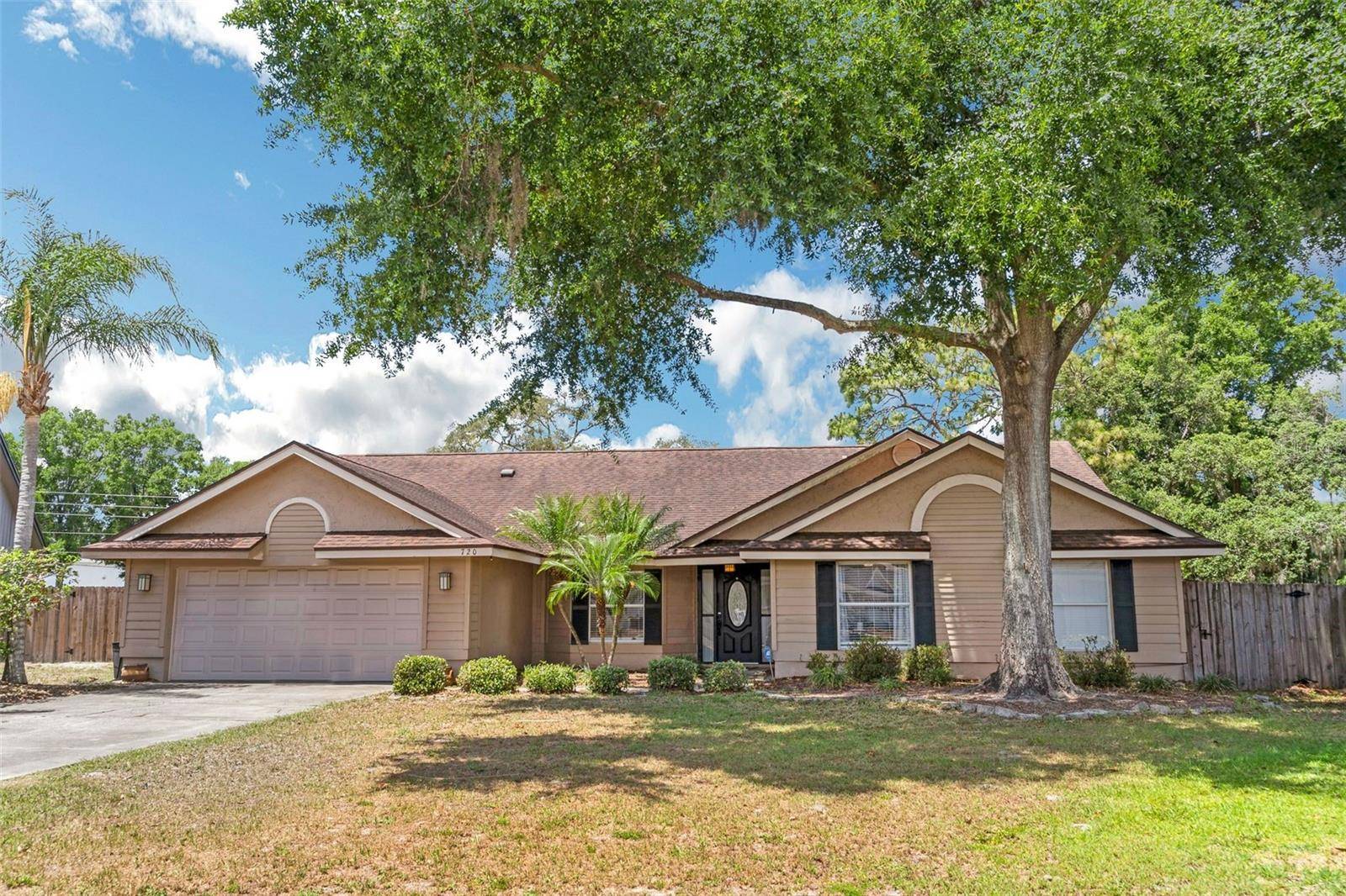 Lake Mary, FL 32746,720 SILVERSMITH CIR