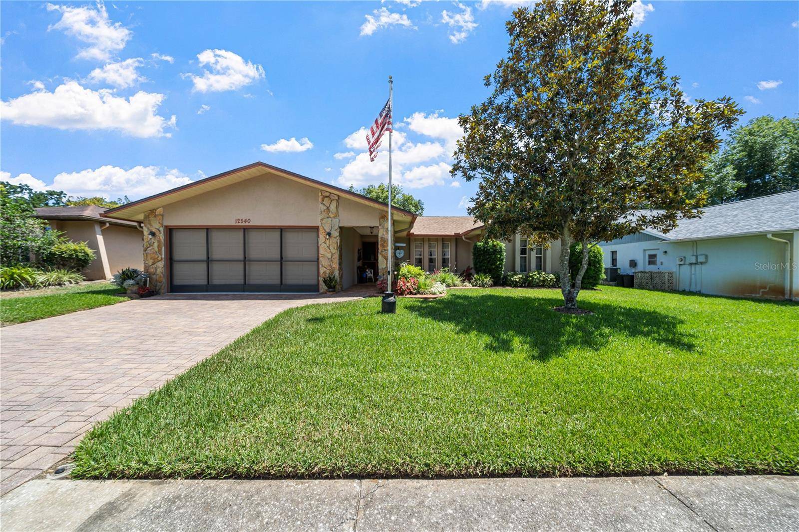 Hudson, FL 34669,12540 PECAN TREE DR