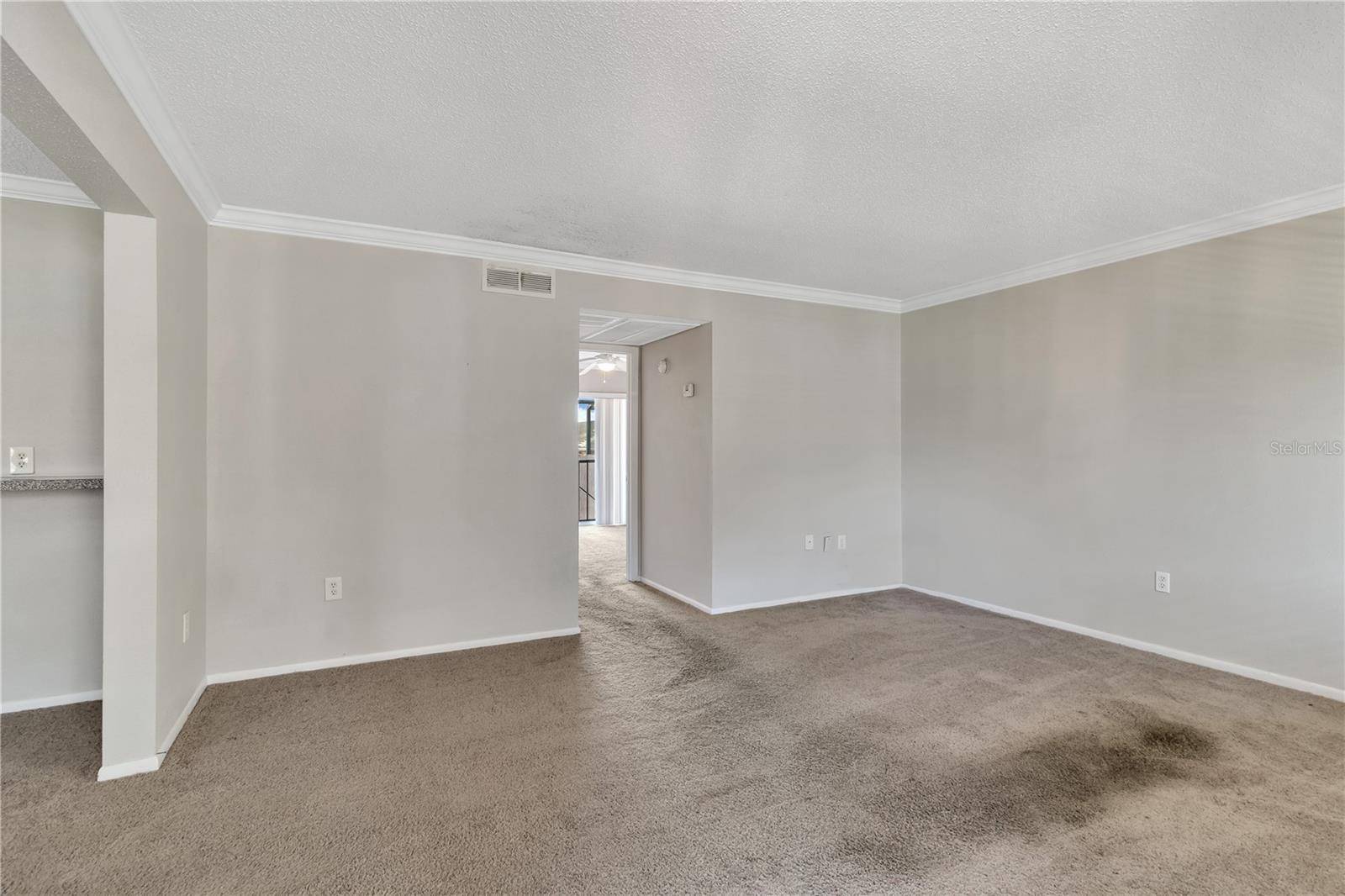 Altamonte Springs, FL 32701,136 BLUE POINT WAY #320