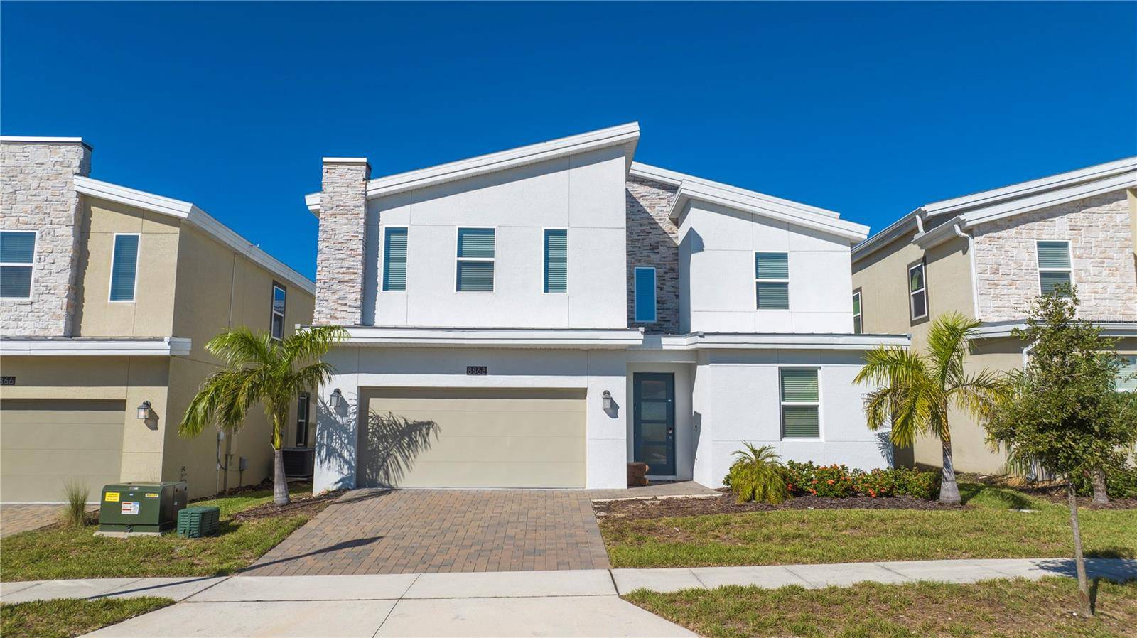 Davenport, FL 33896,8868 CABOT CLIFFS DR