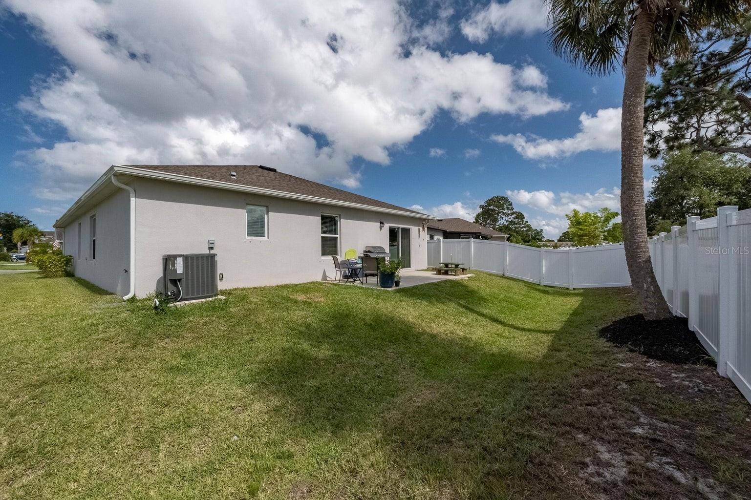 Rockledge, FL 32955,953 EDENSOR LN