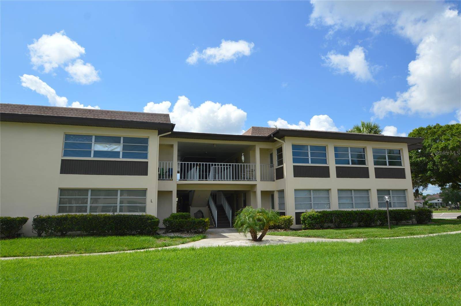 New Port Richey, FL 34652,4826 MARINE Pkwy #202