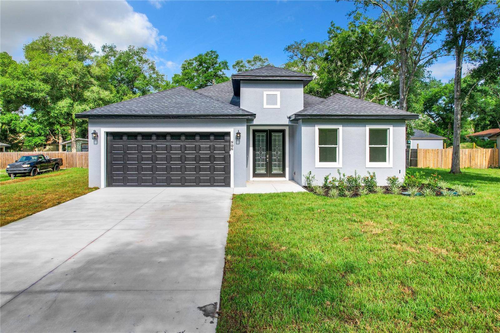 Apopka, FL 32712,906 TRAILWOOD DR