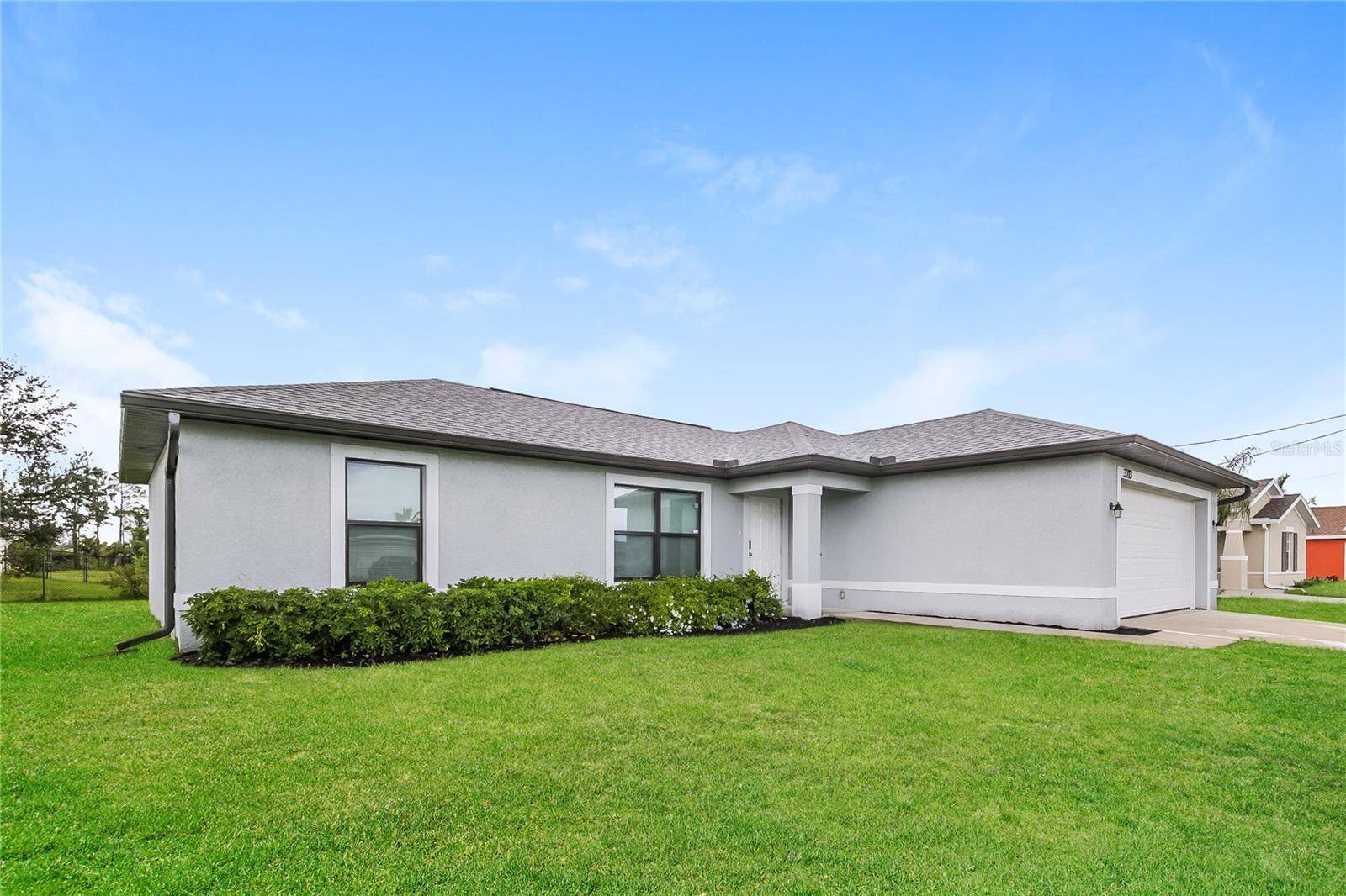 Cape Coral, FL 33909,3713 NE 14TH AVE