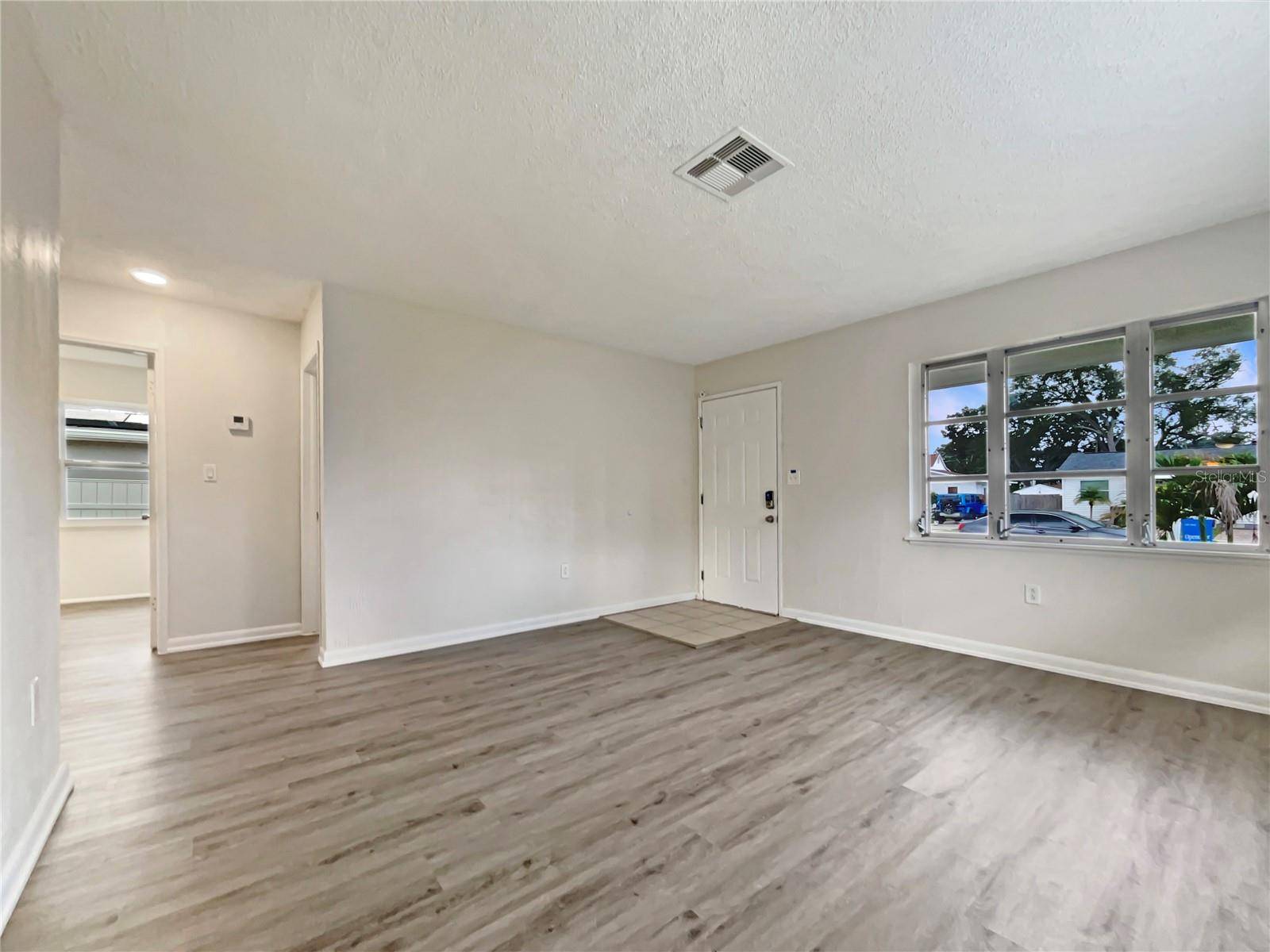 St Petersburg, FL 33703,548 47TH AVE N