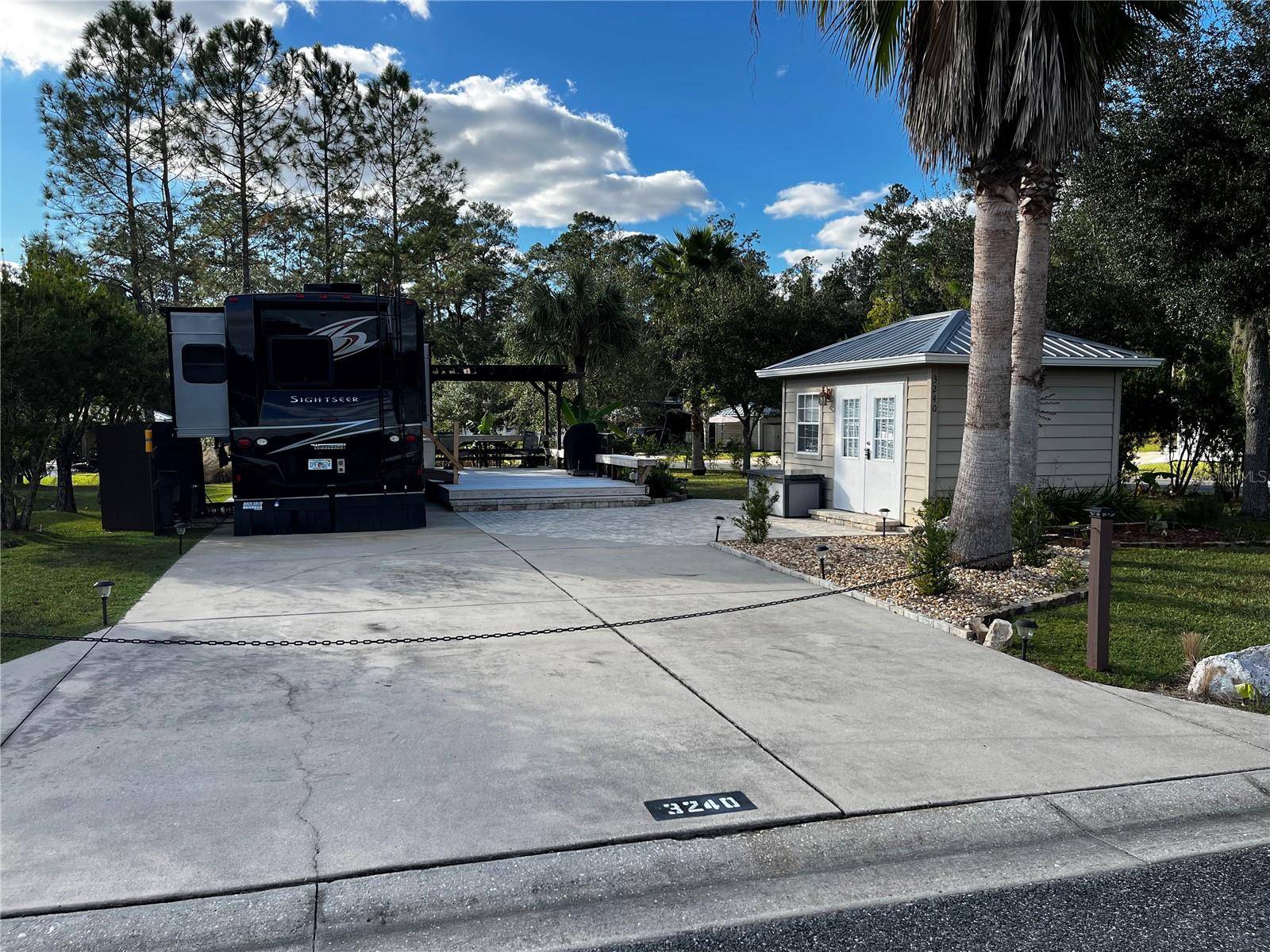 Silver Springs, FL 34488,3240 NE 101ST CT