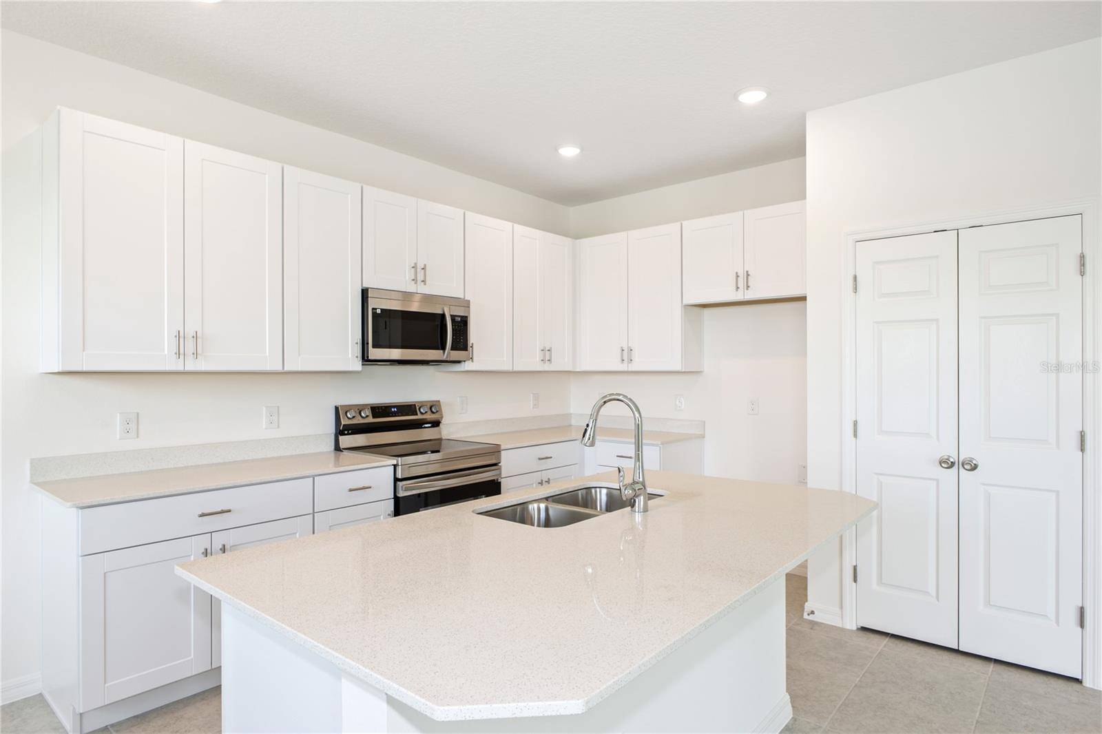 Tavares, FL 32778,3054 SURAJ CIR