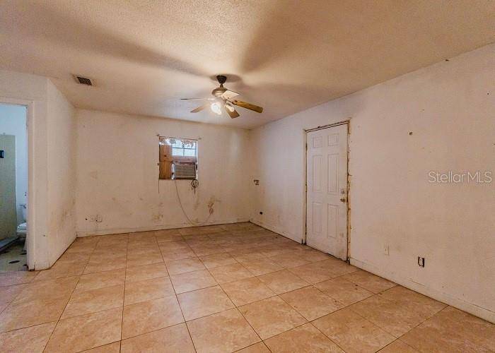Lakeland, FL 33810,1440 WALKER RD