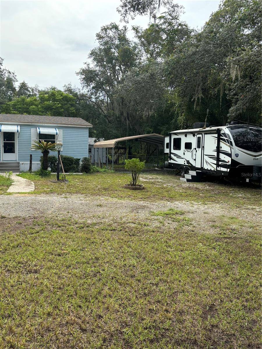 Lake Wales, FL 33898,3900 FAST TROT TRL