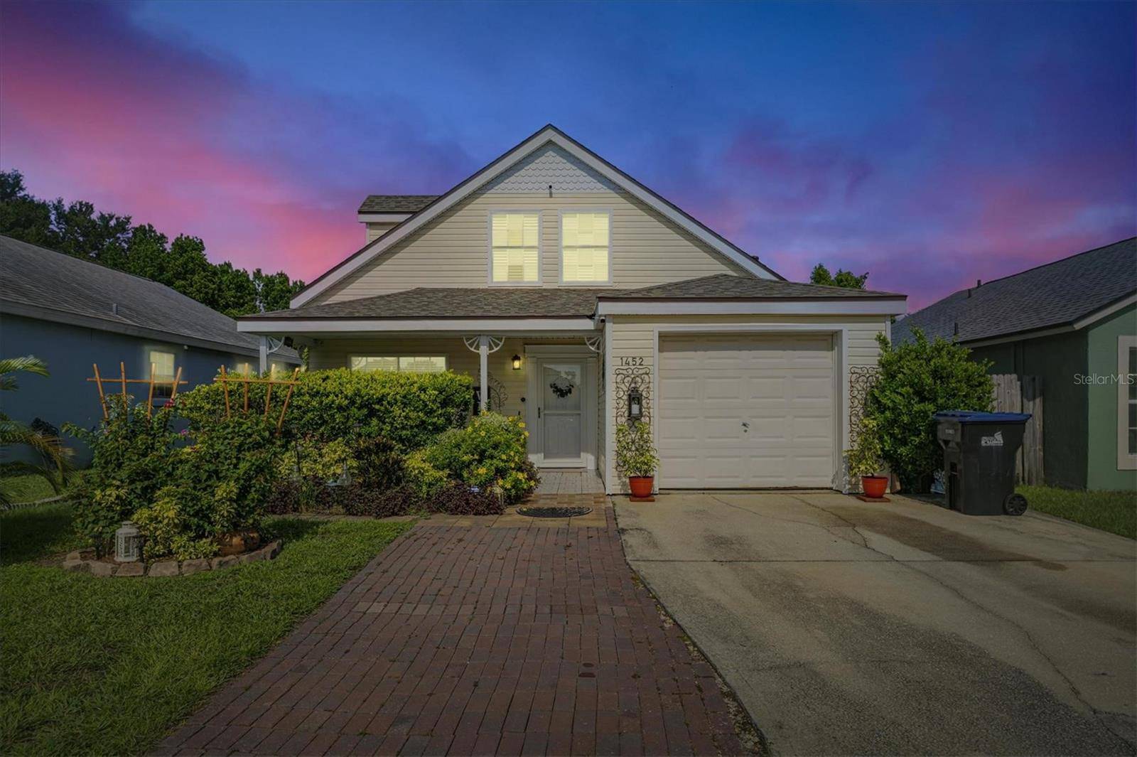Orlando, FL 32825,1452 BROOKEBRIDGE DR