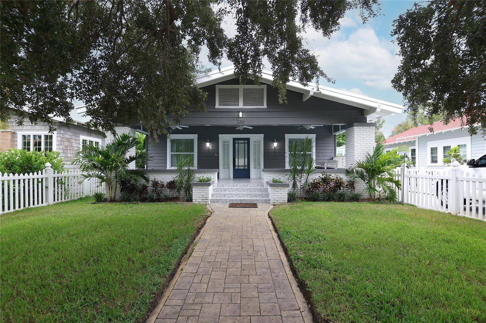 St Petersburg, FL 33705,236 20TH AVE SE
