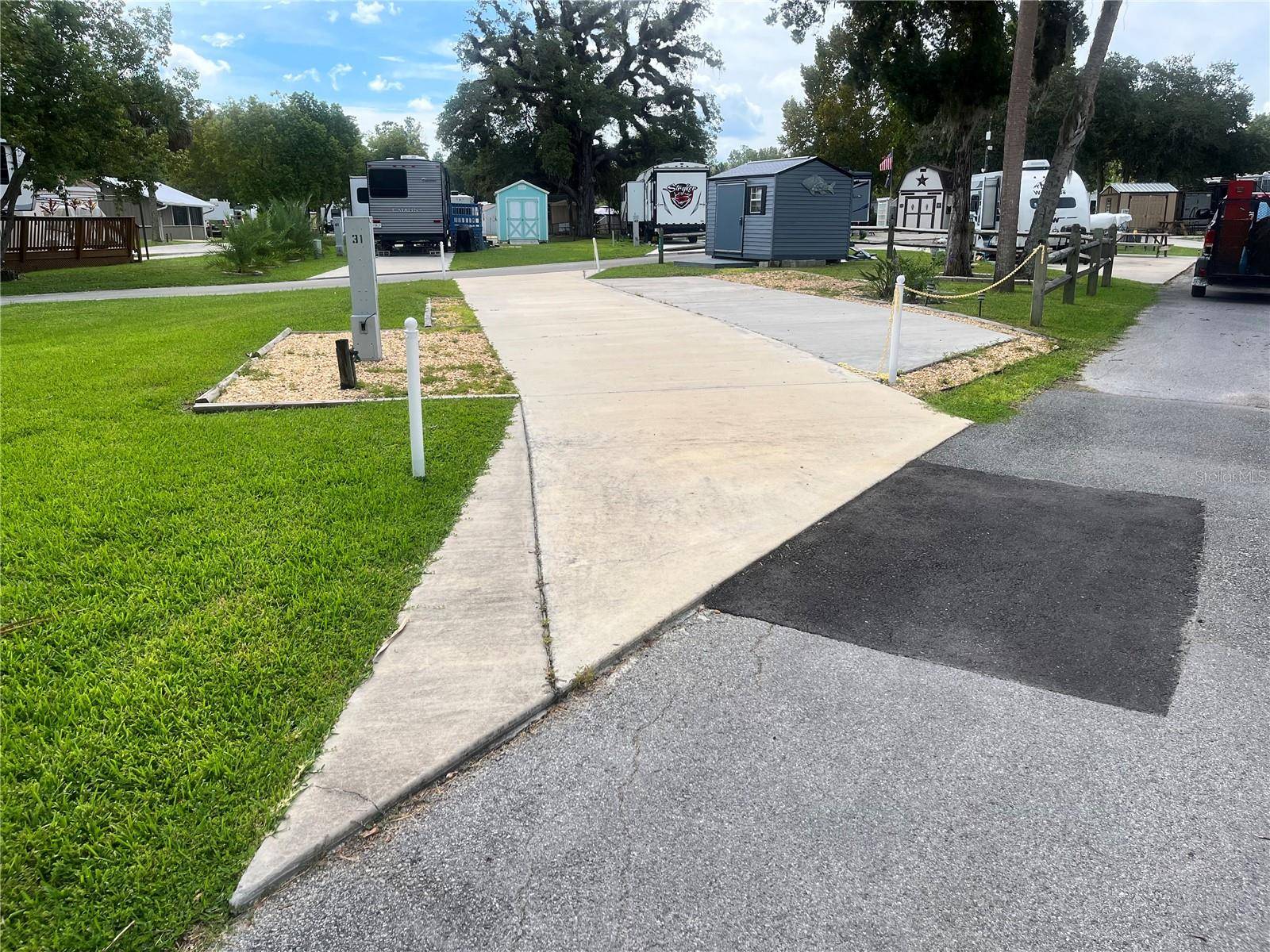 Silver Springs, FL 34488,2888 NE 102ND TER