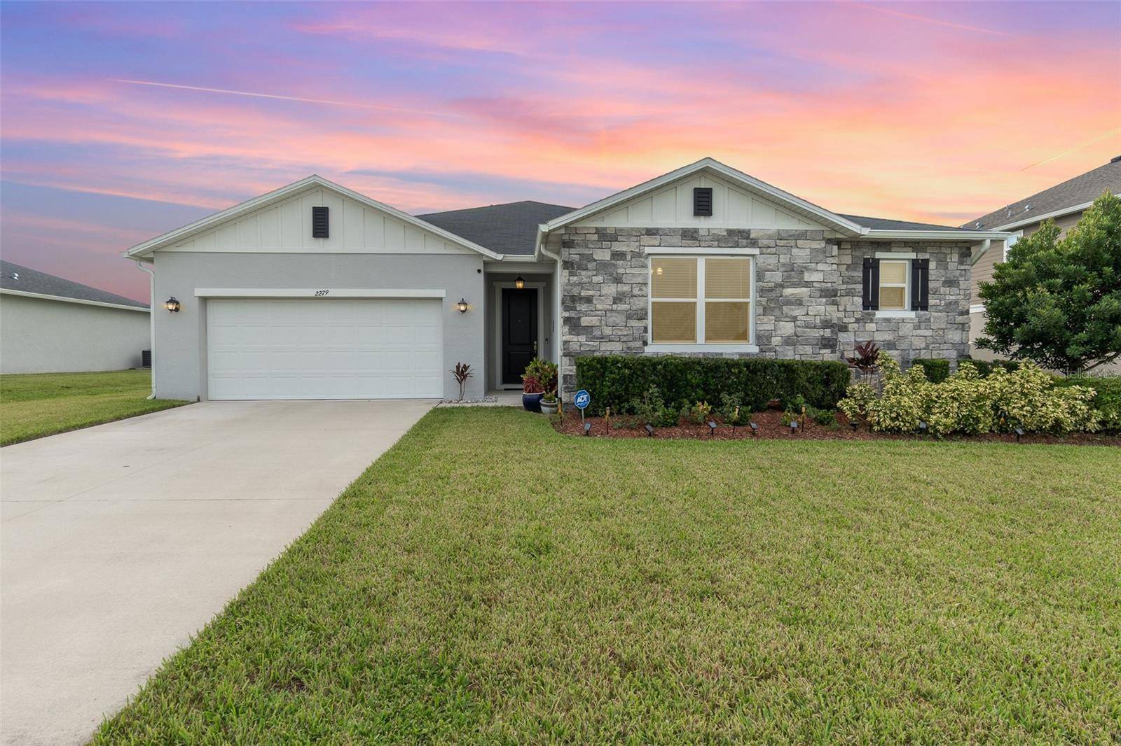 Apopka, FL 32712,2279 CARRIAGE POINTE LOOP