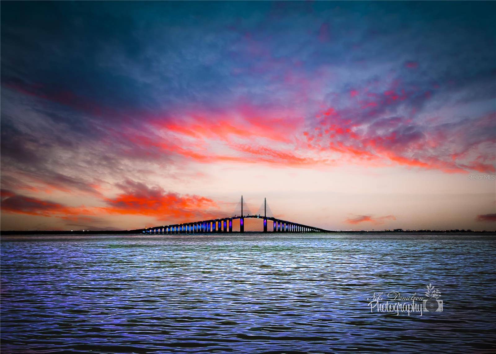 St Petersburg, FL 33705,200 COLONY POINT RD S