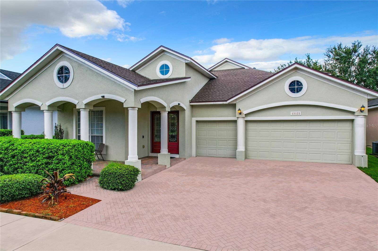 Windermere, FL 34786,13121 ZORI LN