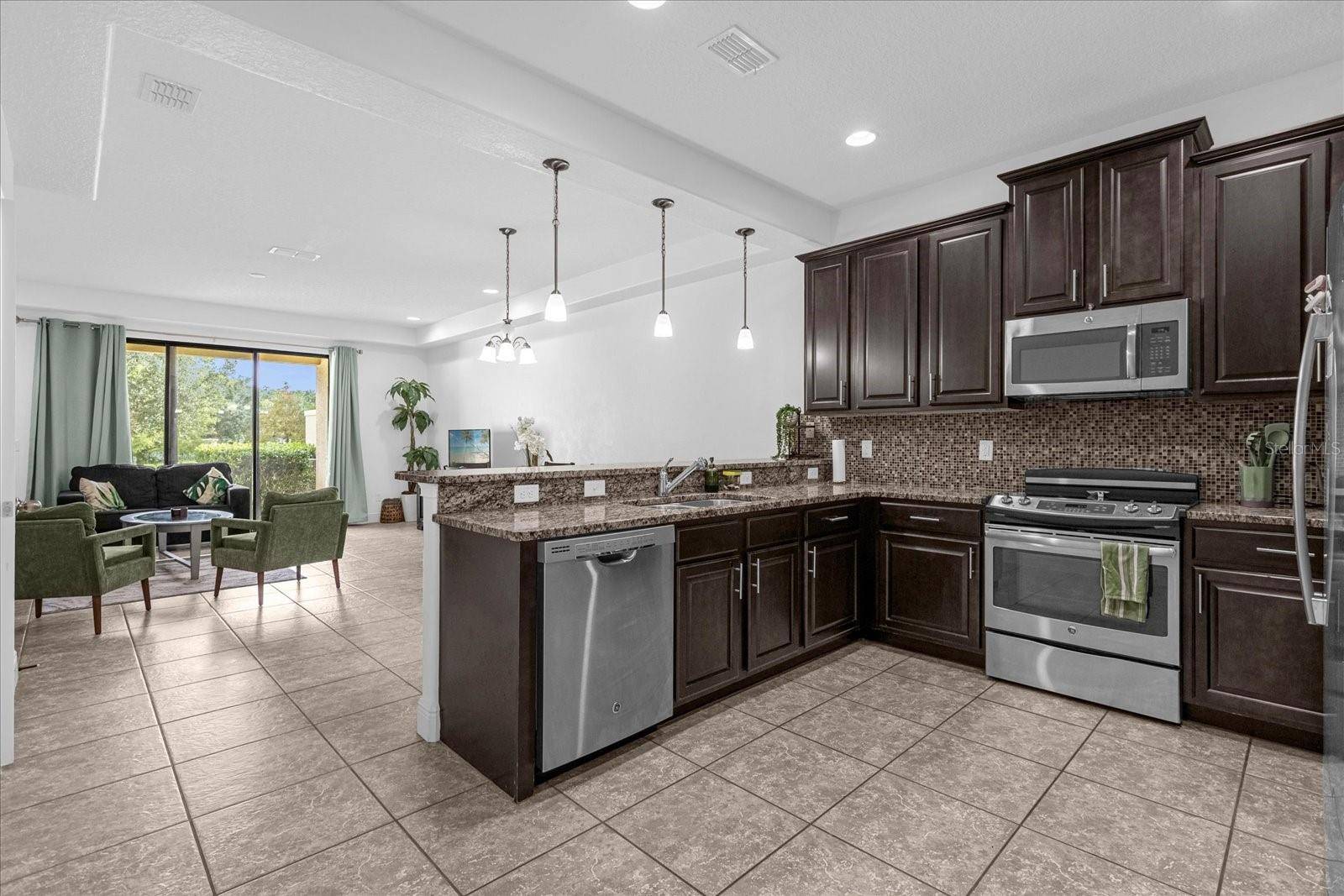 Davenport, FL 33896,8110 ROSEVILLE RD