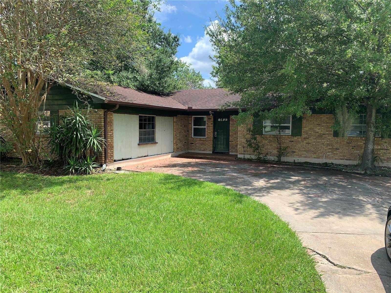 Altamonte Springs, FL 32701,207 ROBIN RD