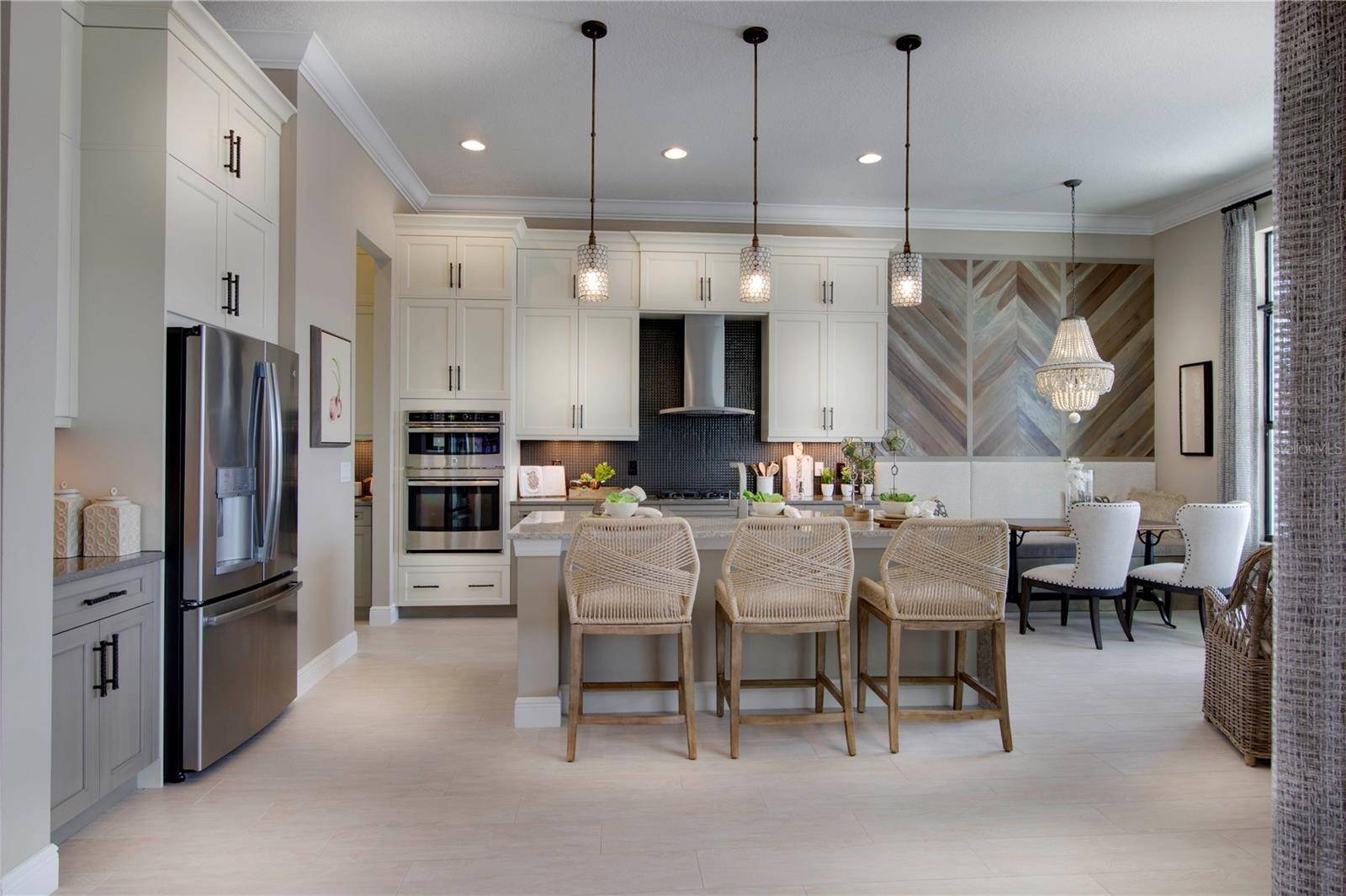 Sarasota, FL 34240,8904 BERNINI PL