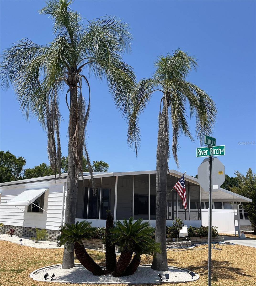 Holiday, FL 34690,2327 LEMUR DR