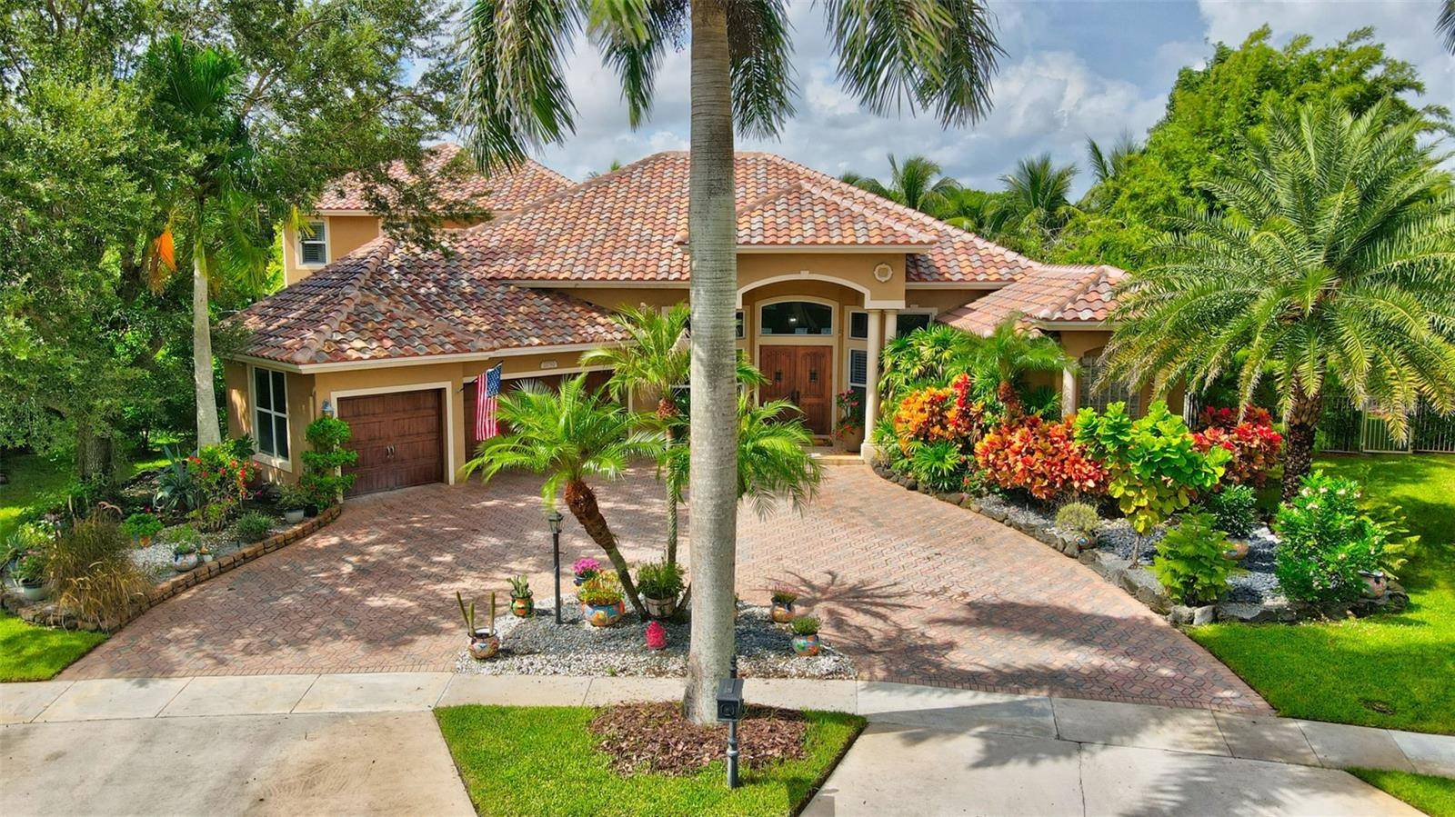 Boca Raton, FL 33428,21792 MARIGOT DR