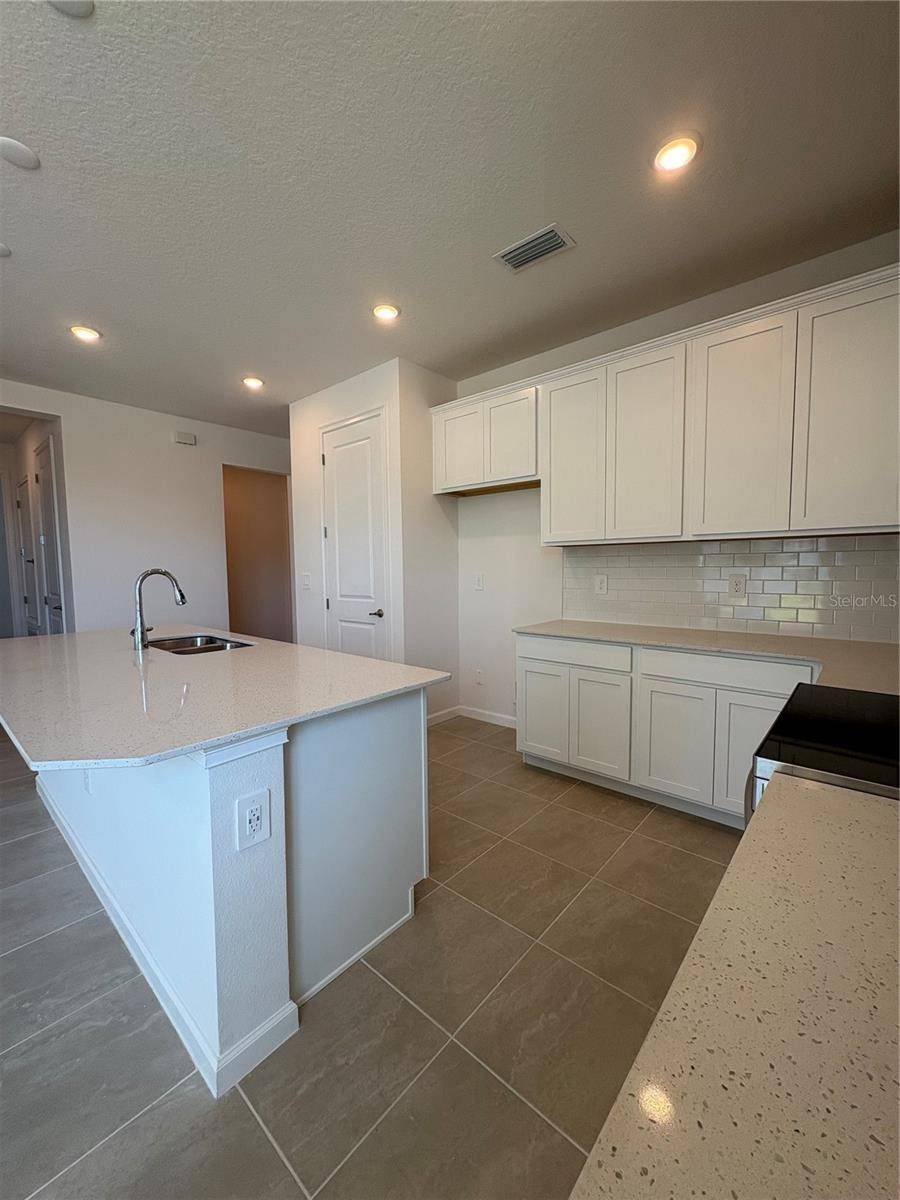 Venice, FL 34292,9613 VIBRANT LANE