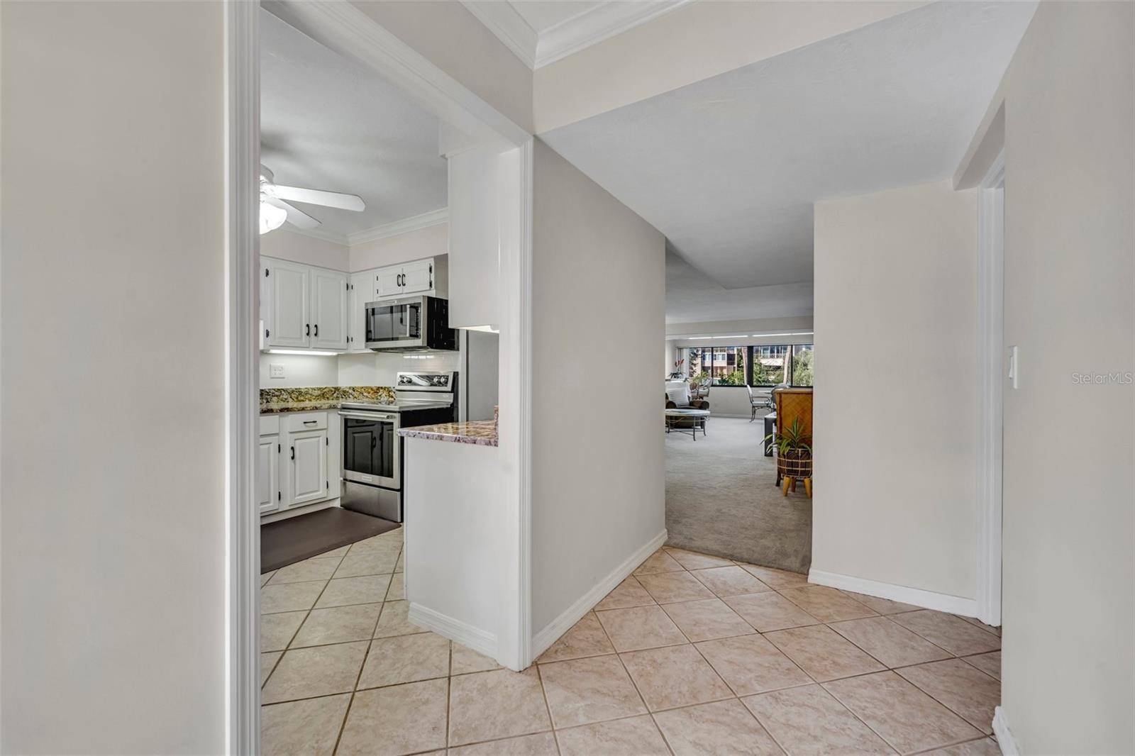 Winter Park, FL 32789,104 S INTERLACHEN AVE #215D