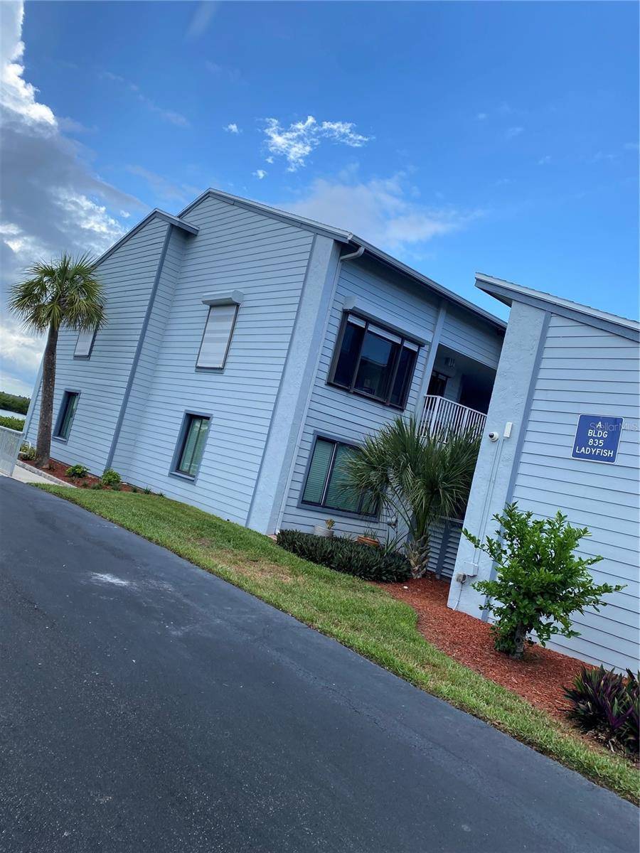 New Smyrna Beach, FL 32169,835 LADYFISH AVE #A201