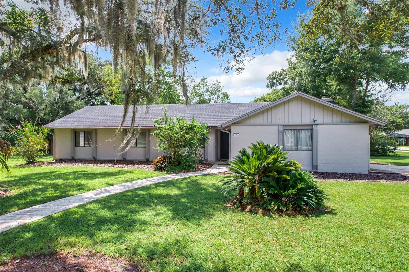 Longwood, FL 32779,253 E HORNBEAM DR