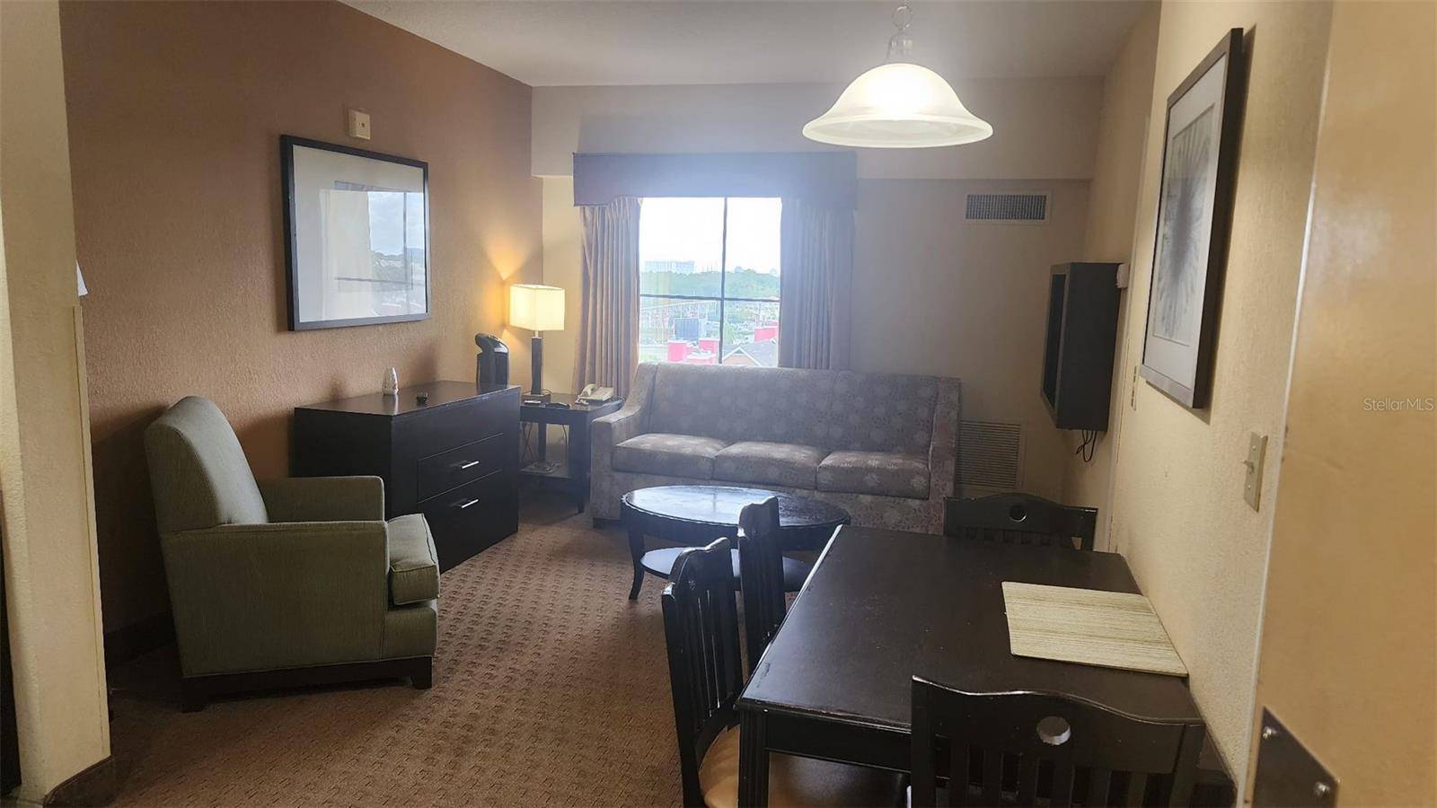Orlando, FL 32819,7601 CANADA AVE #618
